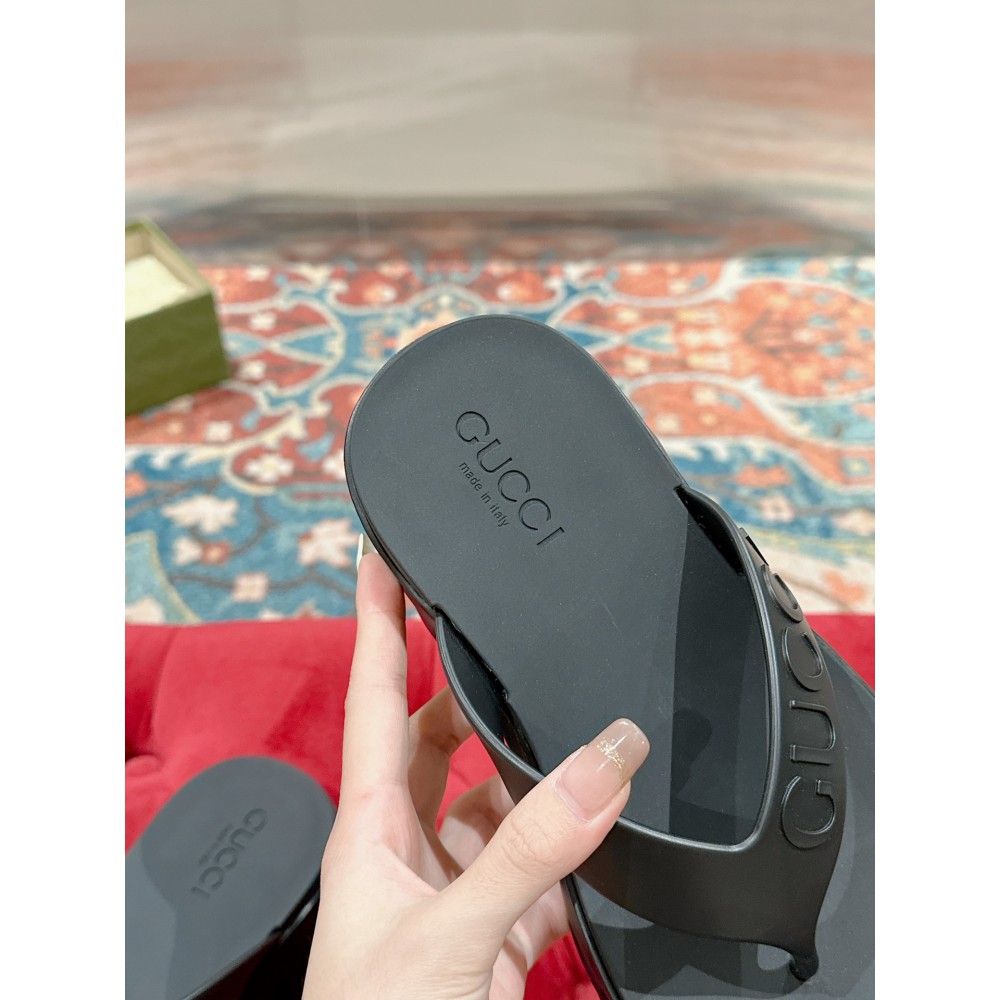 Gucci Embossed rubber platform sandals 35-42 Shoes