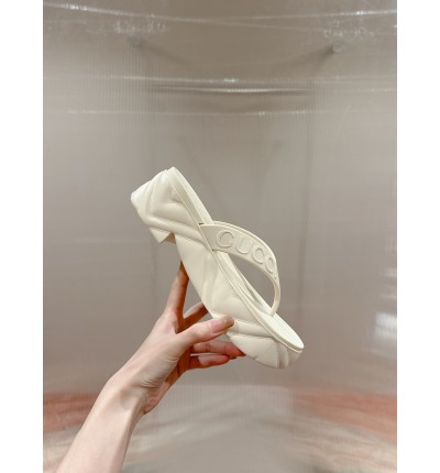 Gucci Embossed rubber platform sandals 35-42