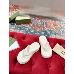 Gucci Embossed rubber platform sandals 35-42 Shoes