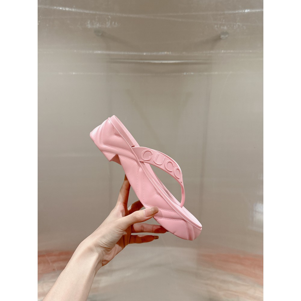 Gucci Embossed rubber platform sandals 35-42 Shoes