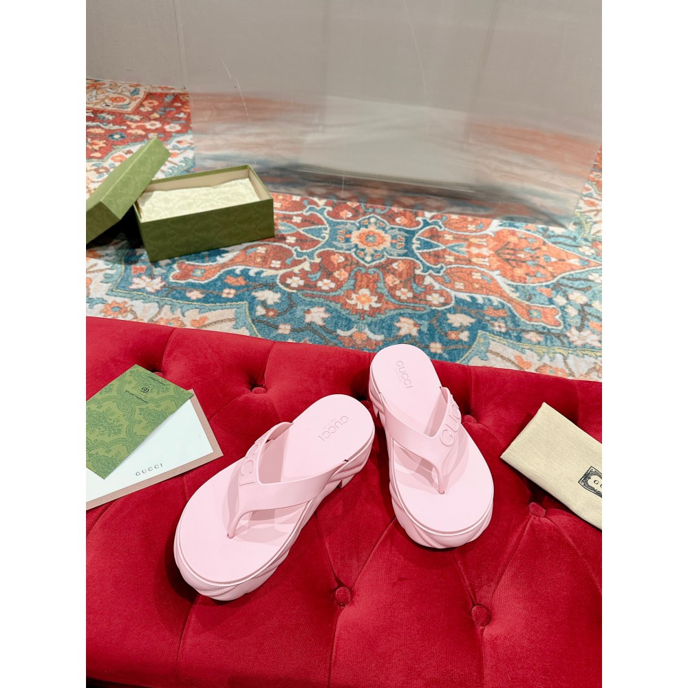 Gucci Embossed rubber platform sandals 35-42 Shoes