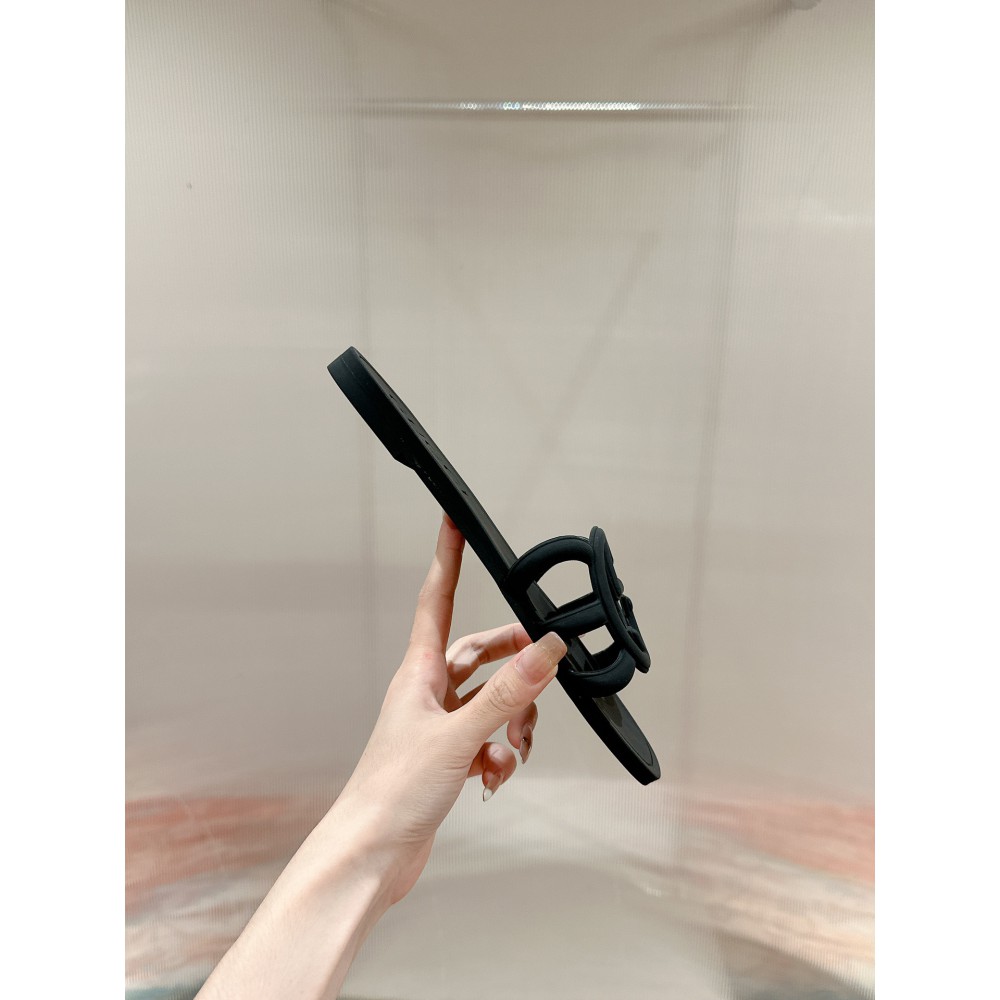 Gucci Interlocking G slides rubber 35-42 Shoes