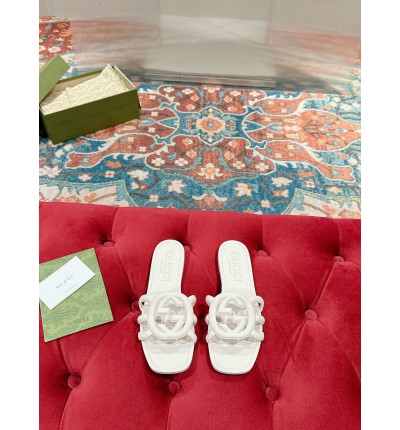 Gucci Interlocking G slides rubber 35-42