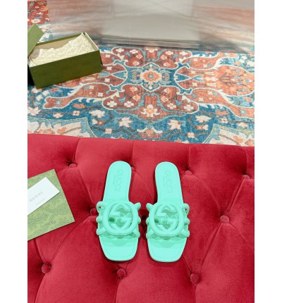 Gucci Interlocking G slides rubber 35-42