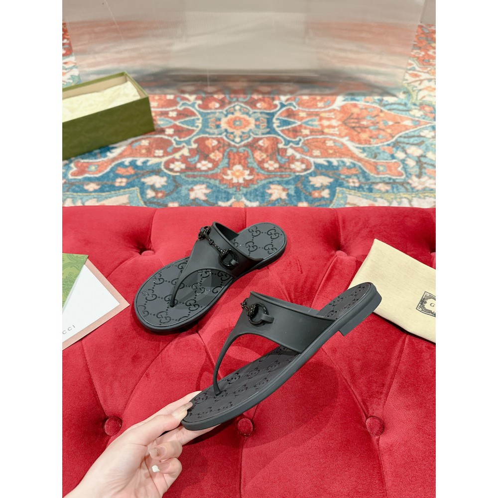 Gucci Women's thong sandal with Horsebit 35-42 Shoes