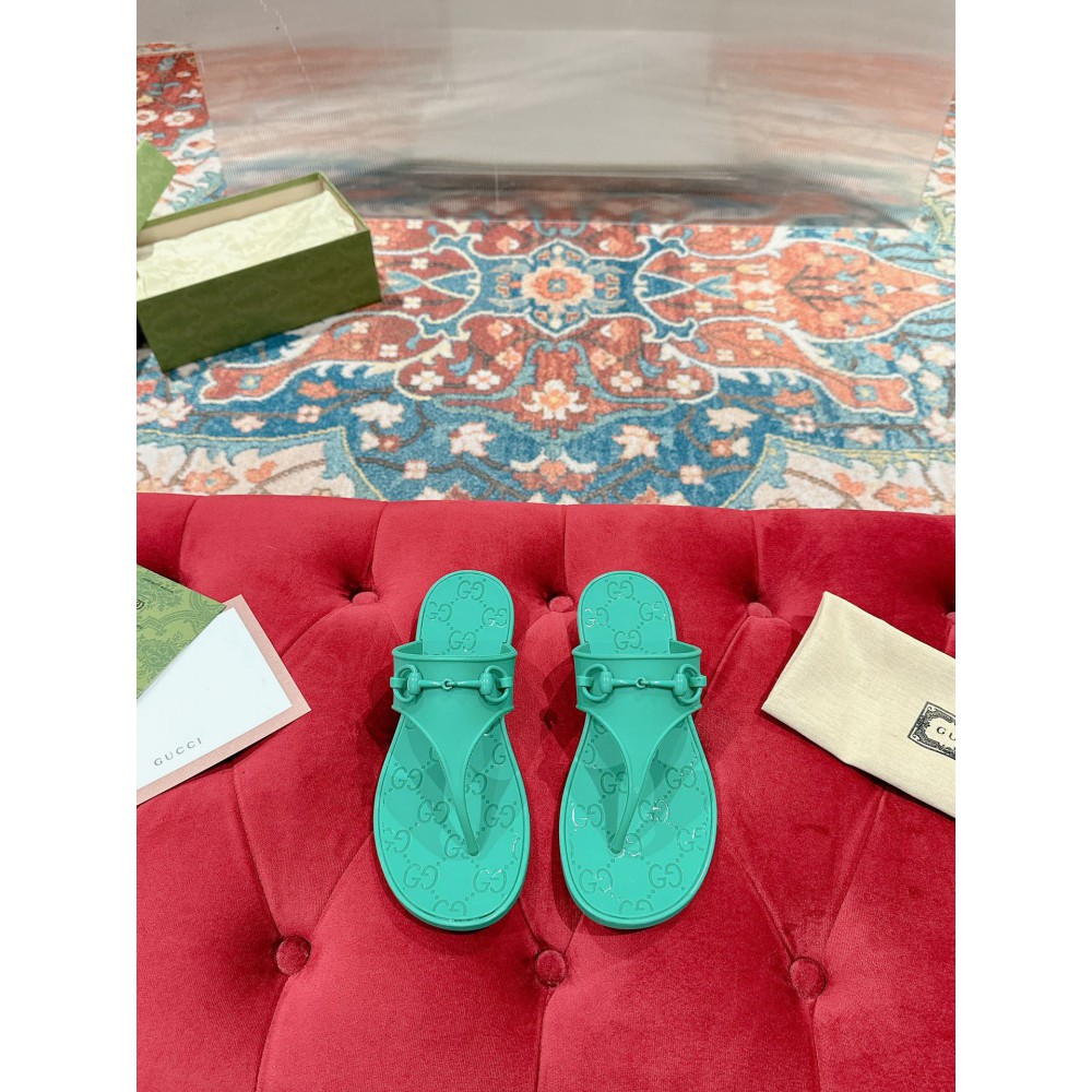 Gucci Women's thong sandal with Horsebit 35-42 Shoes