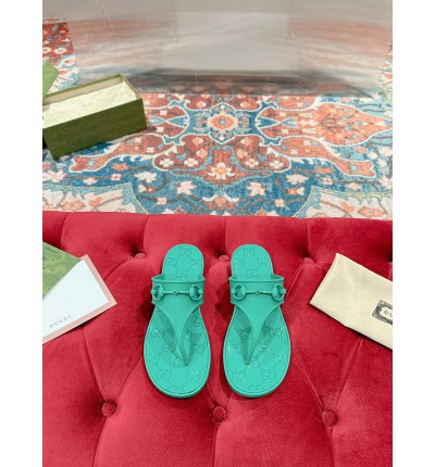 Gucci Women's thong sandal with Horsebit 35-42