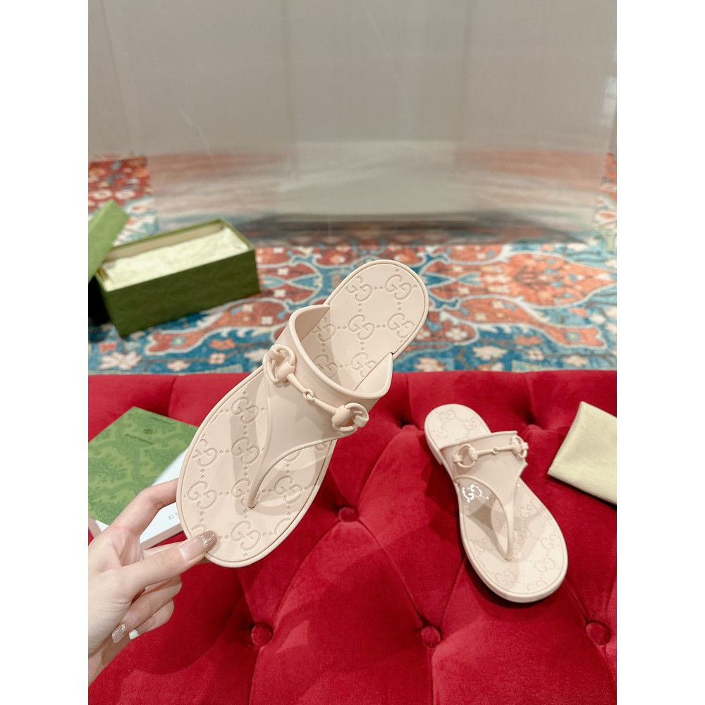Gucci Women's thong sandal with Horsebit 35-42 Shoes