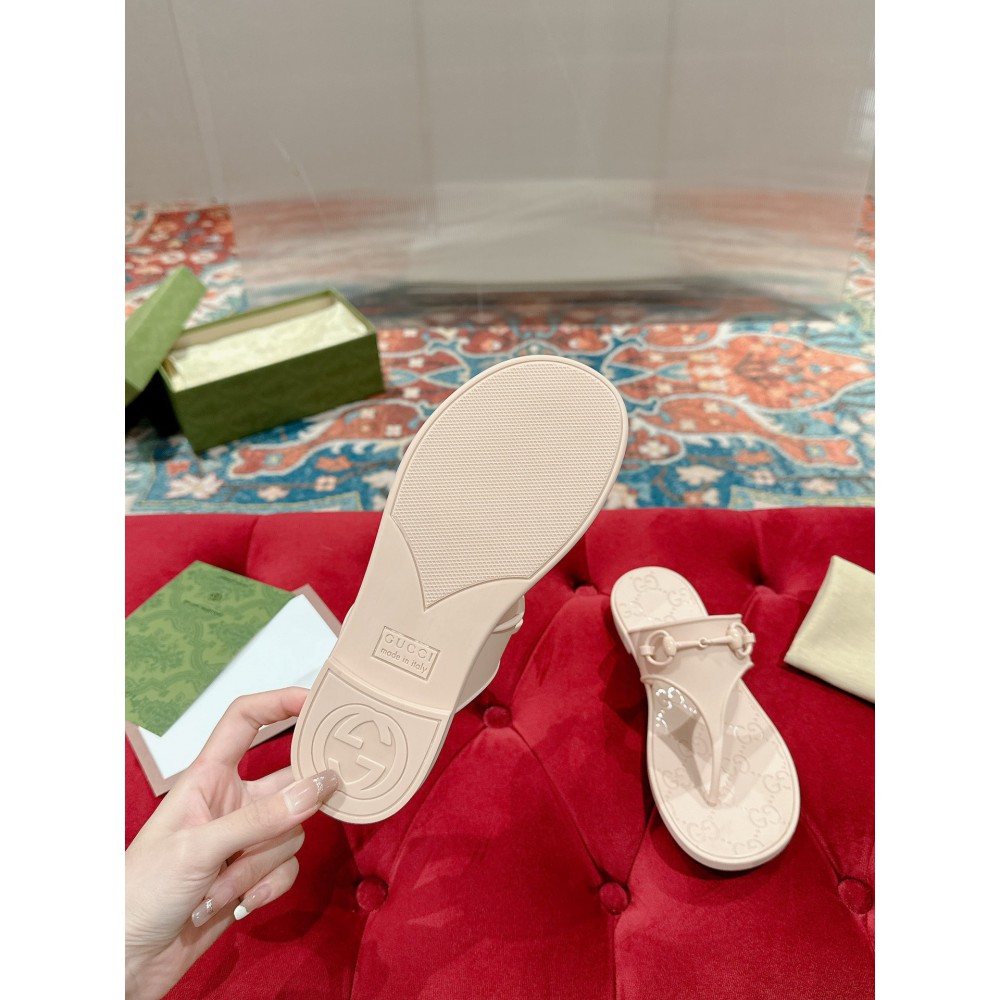 Gucci Women's thong sandal with Horsebit 35-42 Shoes