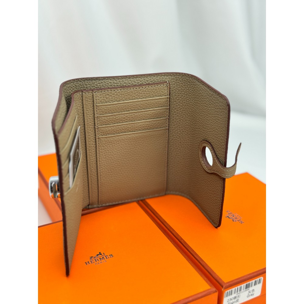 Hermes wallet compact size 13.5x10.5cm leather 100% Accesories