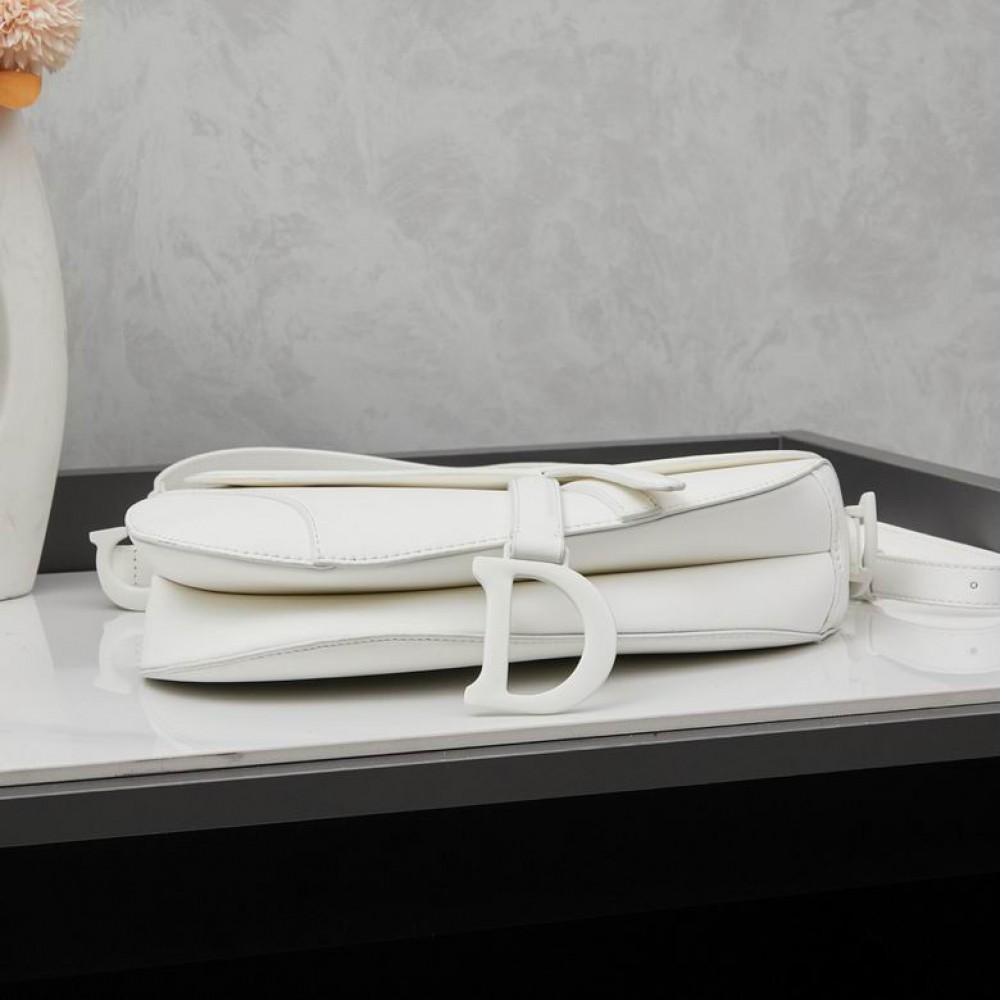 Dior saddle 26cm total white ultramatte edition Bags