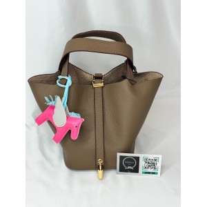 Hermes Picotin Lock 18 bag clemence leather etoupe color Bags