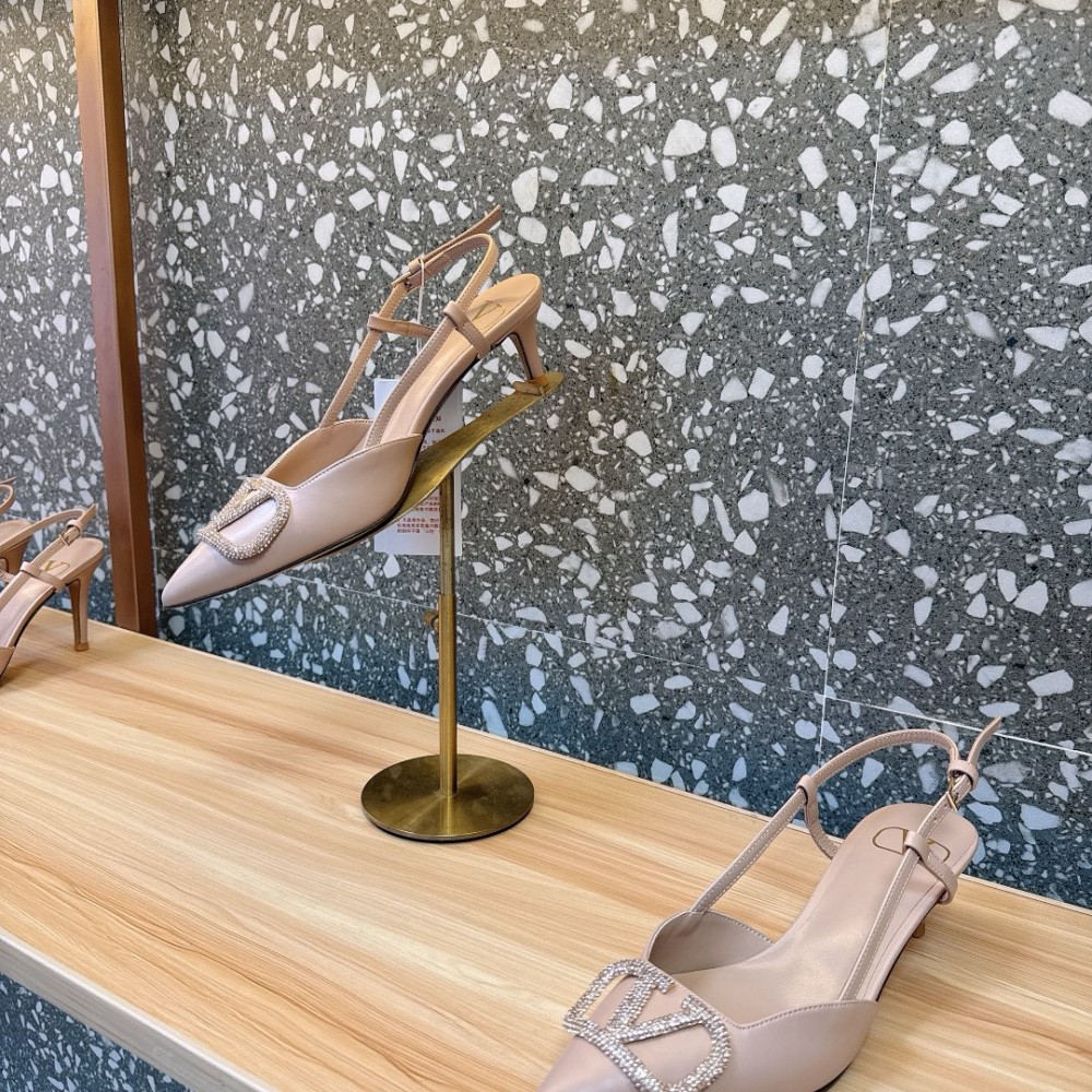 Valentino VLogo Signature leather slingback pumps 5cm Shoes
