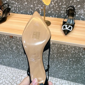 Valentino VLogo Signature leather slingback pumps 8cm Shoes