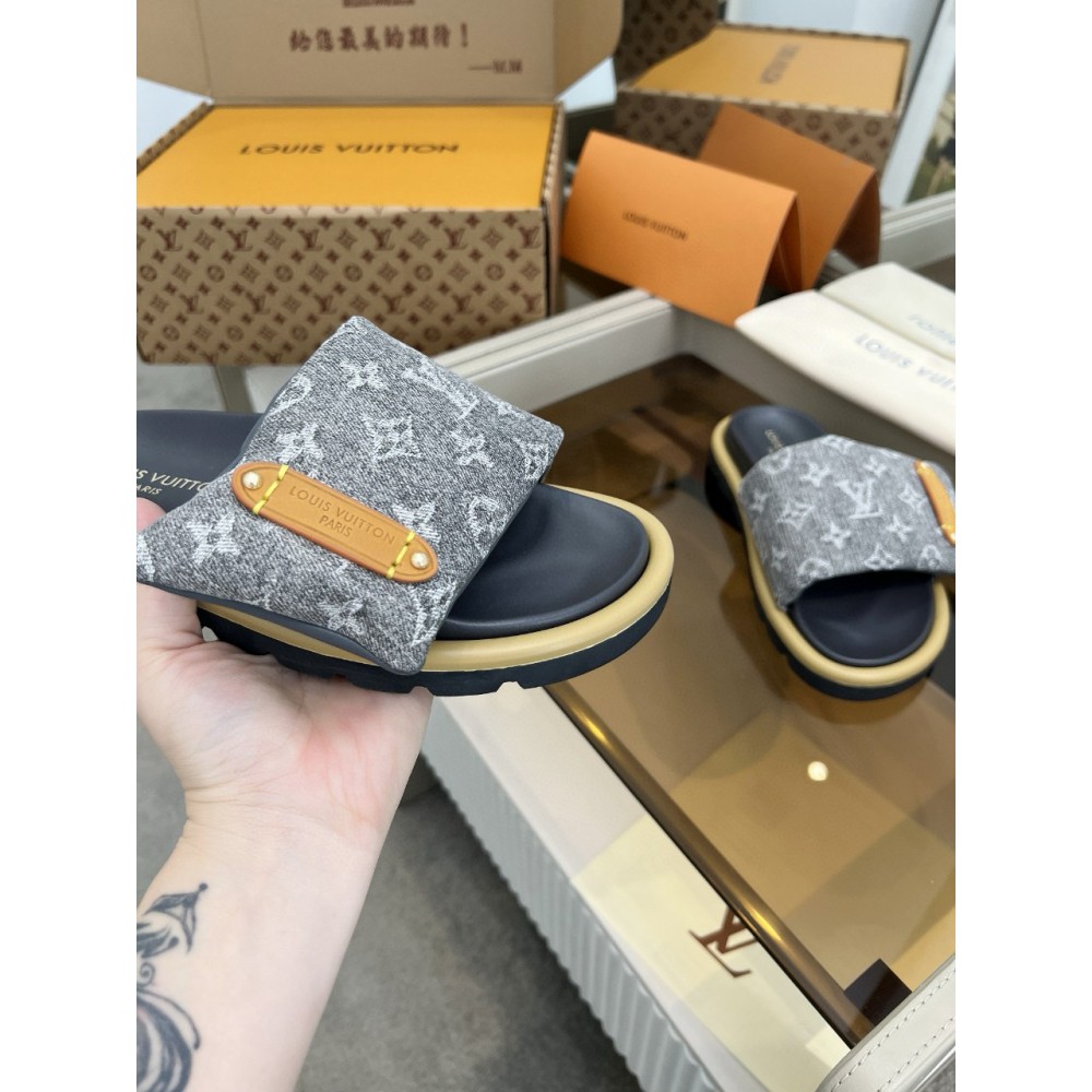 Lv slippers pool pillow 2025 35-42 Shoes