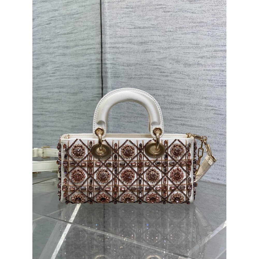 Dior Small Lady D-Joy Bag 22 x 12 x 6 cm Bags