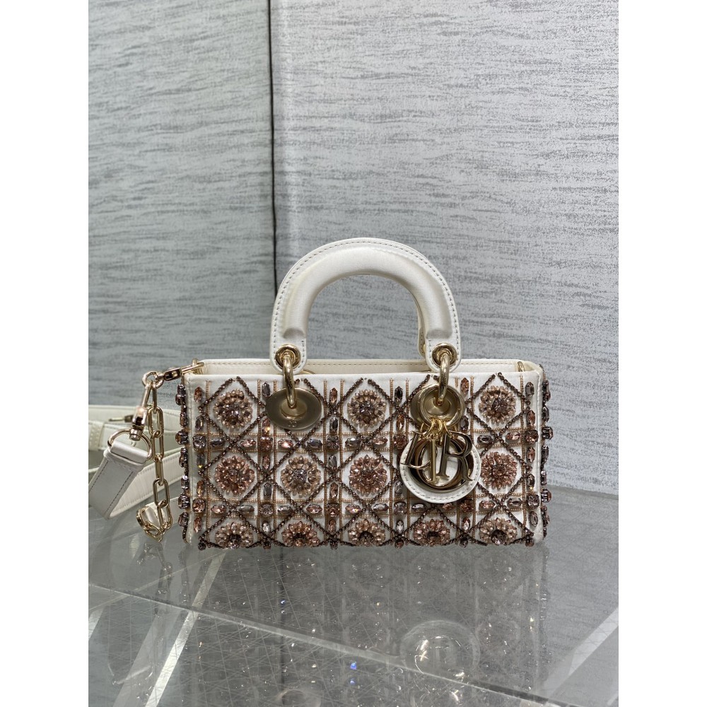 Dior Small Lady D-Joy Bag 22 x 12 x 6 cm Bags