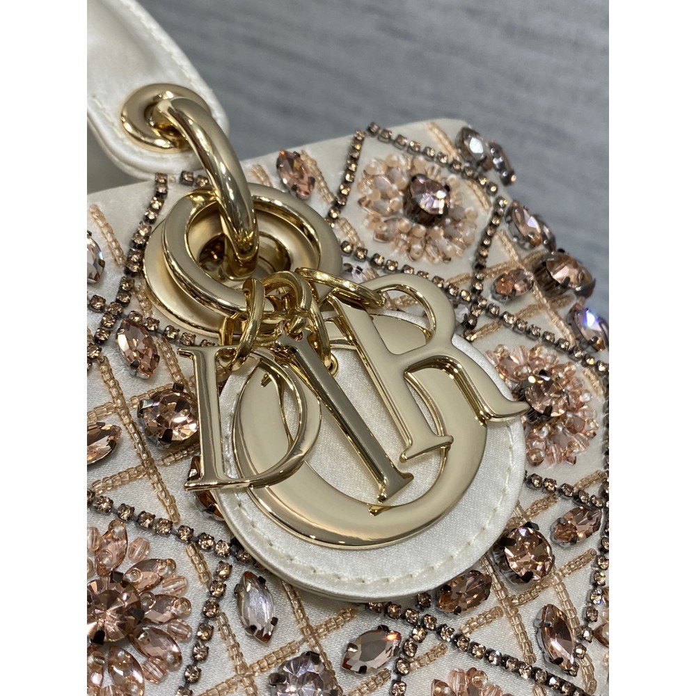 Dior Small Lady D-Joy Bag 22 x 12 x 6 cm Bags