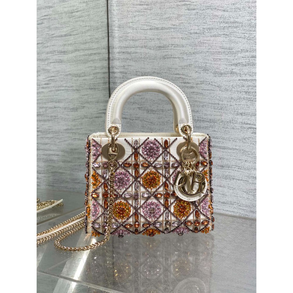 Dior lady mini size 17x15cm Bags