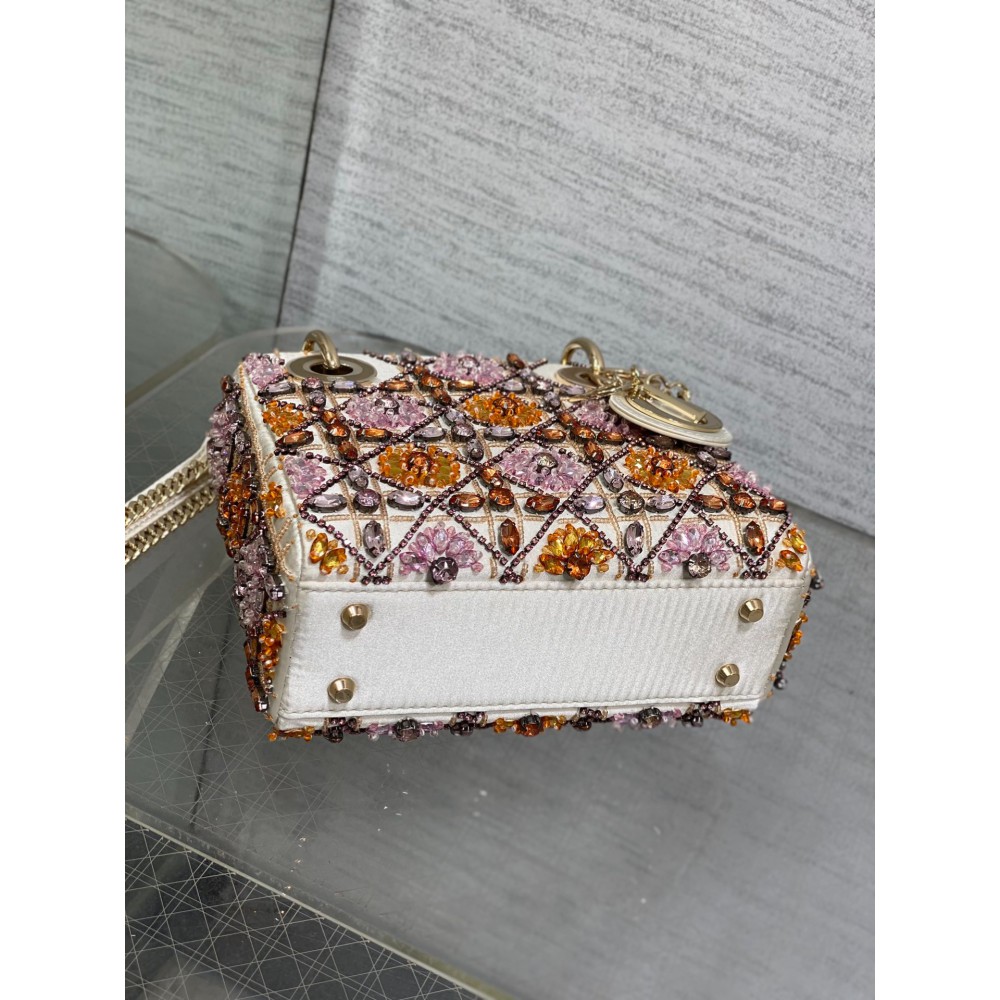 Dior lady mini size 17x15cm Bags