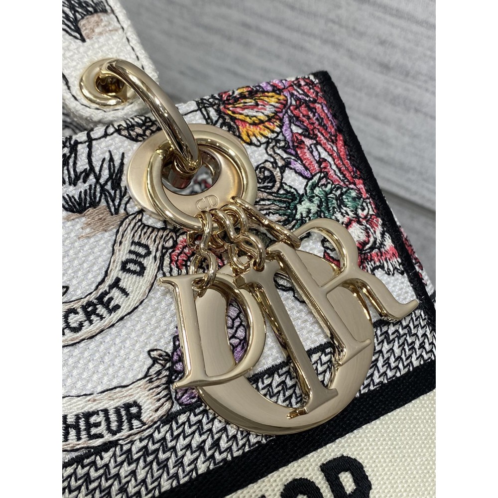 Dior lady medium size 24x20x11cm embroidery Bags