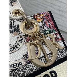 Dior lady medium size 24x20x11cm embroidery Bags