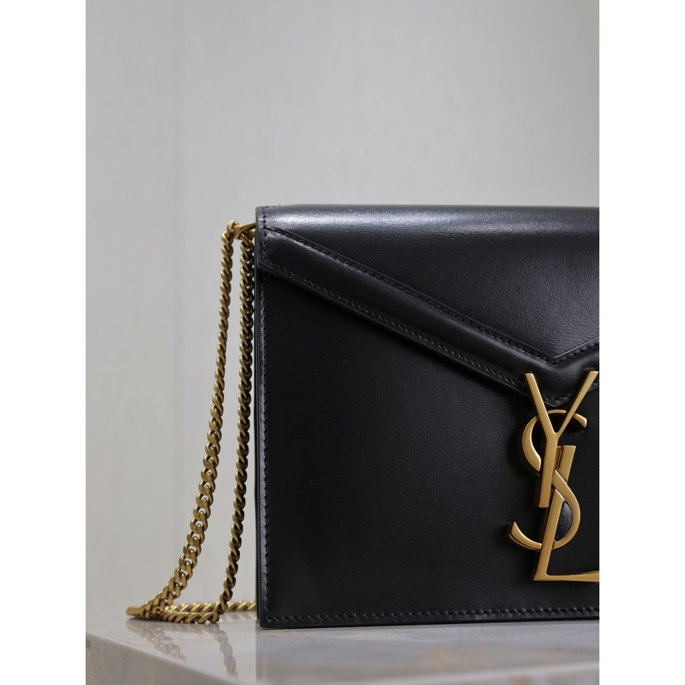 Ysl cassandra bag 22x16.5x5.5cm Bags
