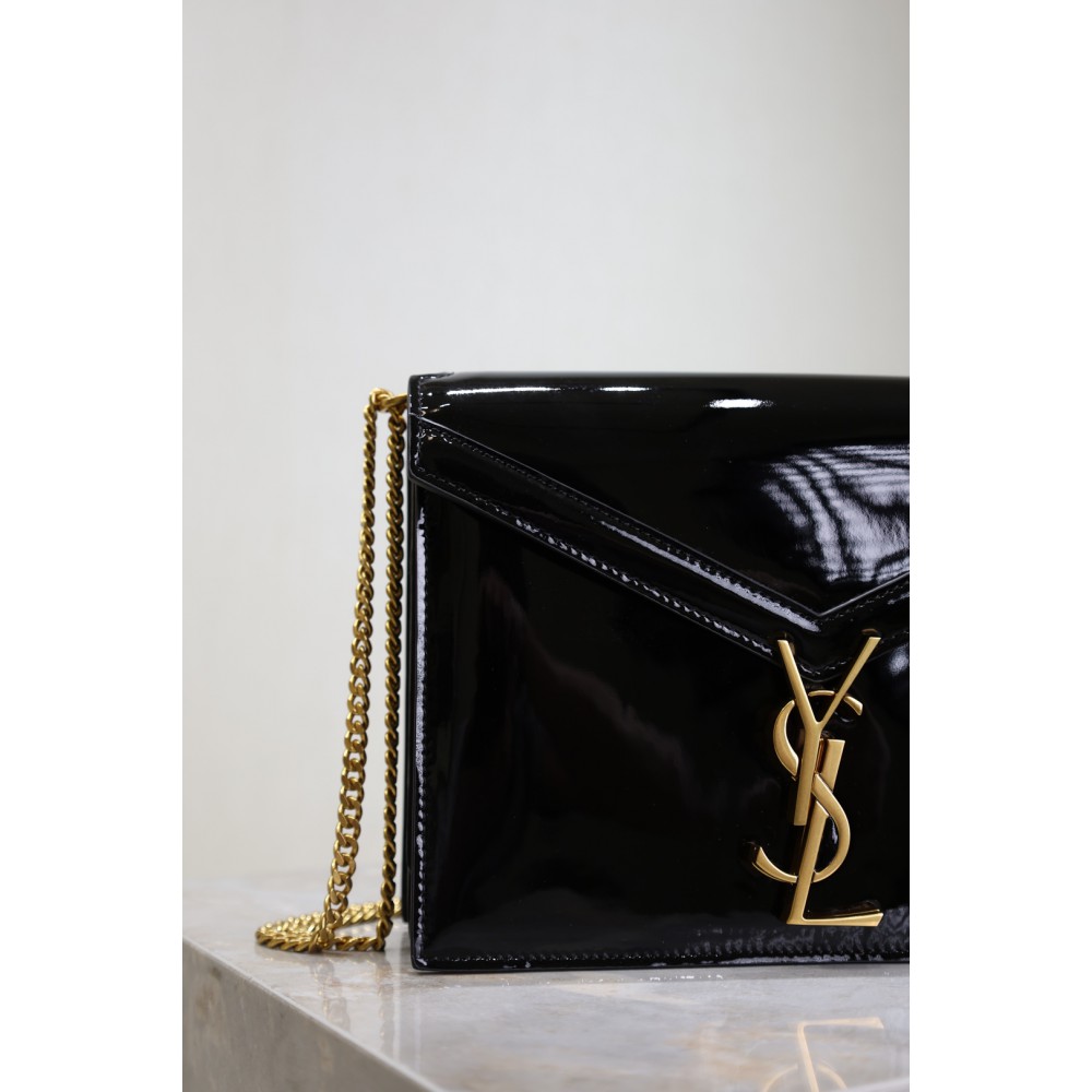 Ysl cassandra bag 22x16.5x5.5cm Bags