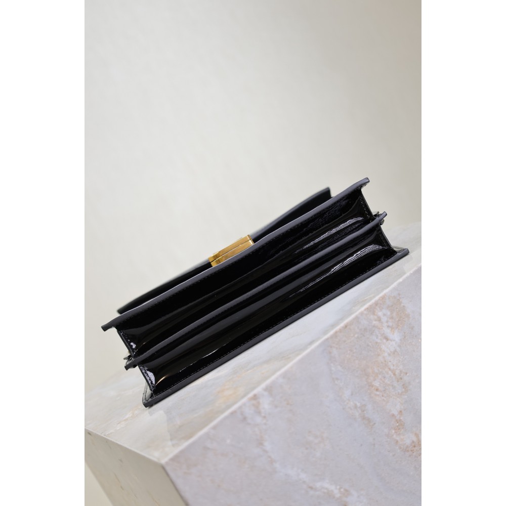 Ysl cassandra bag 22x16.5x5.5cm Bags