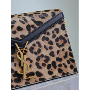 Ysl cassandra bag 22x16.5x5.5cm Bags