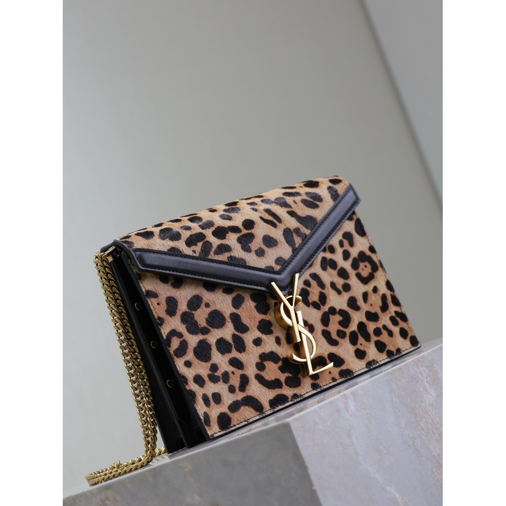 Ysl cassandra bag 22x16.5x5.5cm Bags