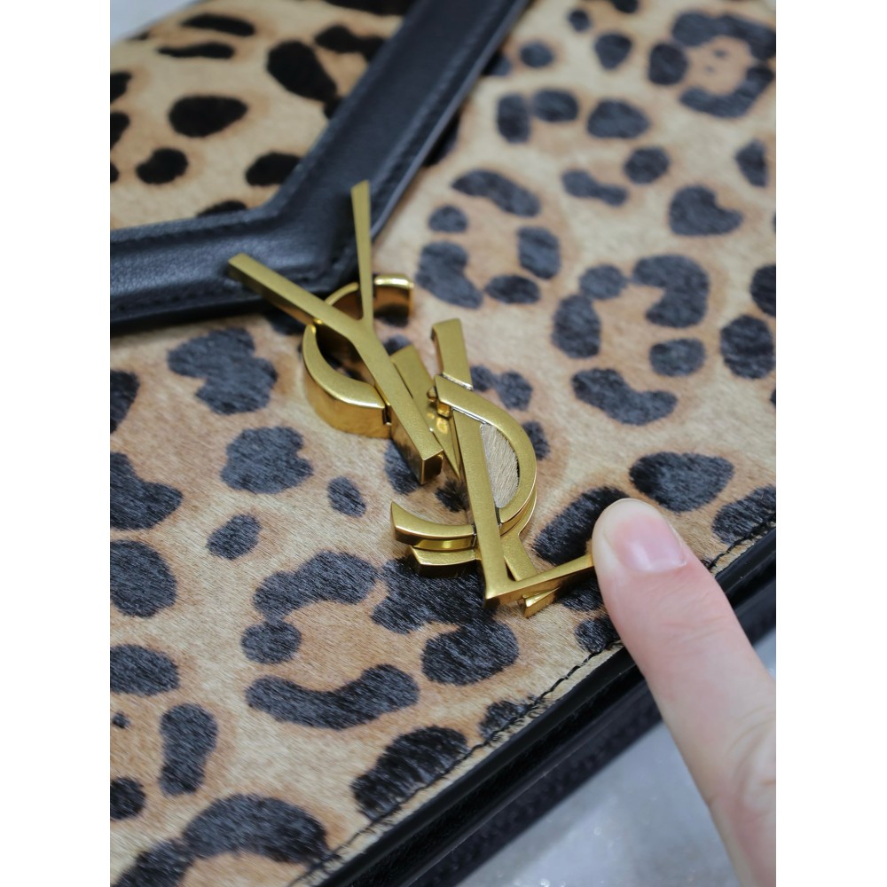 Ysl cassandra bag 22x16.5x5.5cm Bags