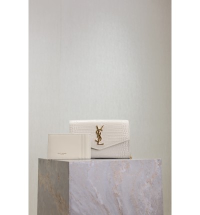 Ysl uptown chain wallet leather 19 x 12 x 3 CM