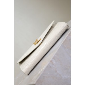 Ysl uptown chain wallet leather 19 x 12 x 3 CM Bags