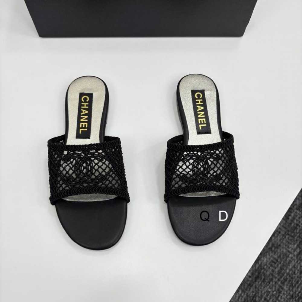 Chanel raffia slides 35-42 Shoes