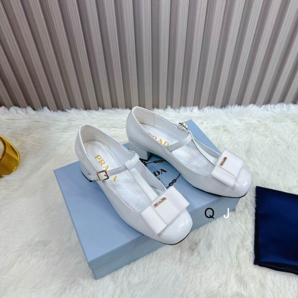 Prada Bow-detail leather Mary Jane flats 35-42 Shoes