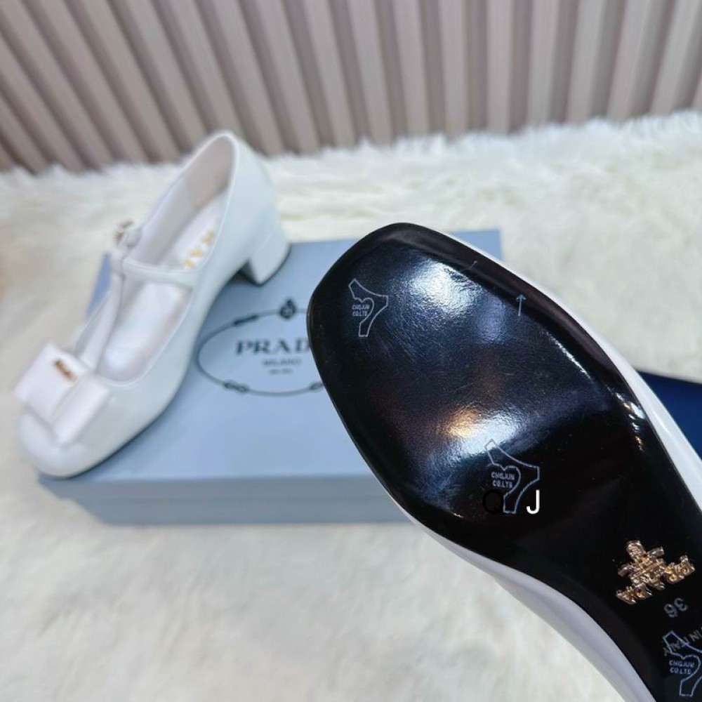 Prada Bow-detail leather Mary Jane flats 35-42 Shoes
