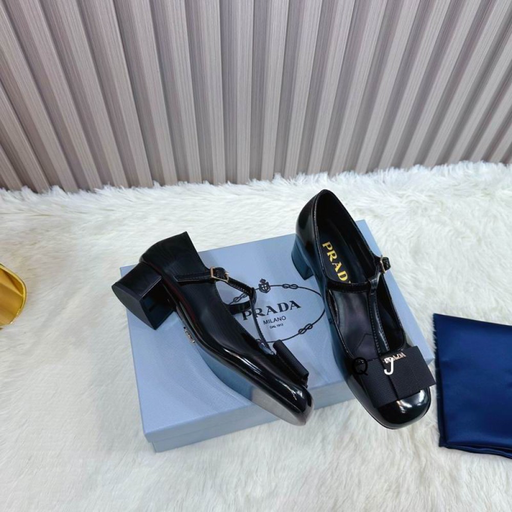 Prada Bow-detail leather Mary Jane flats 35-42 Shoes