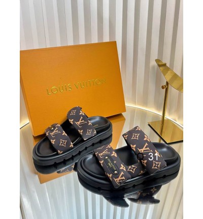 Lv sandals pool pillow 2025 35-42