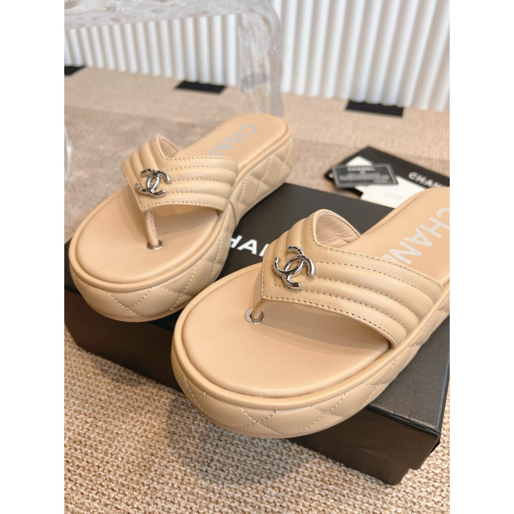 Chanel thong slides leather 35-42 Shoes