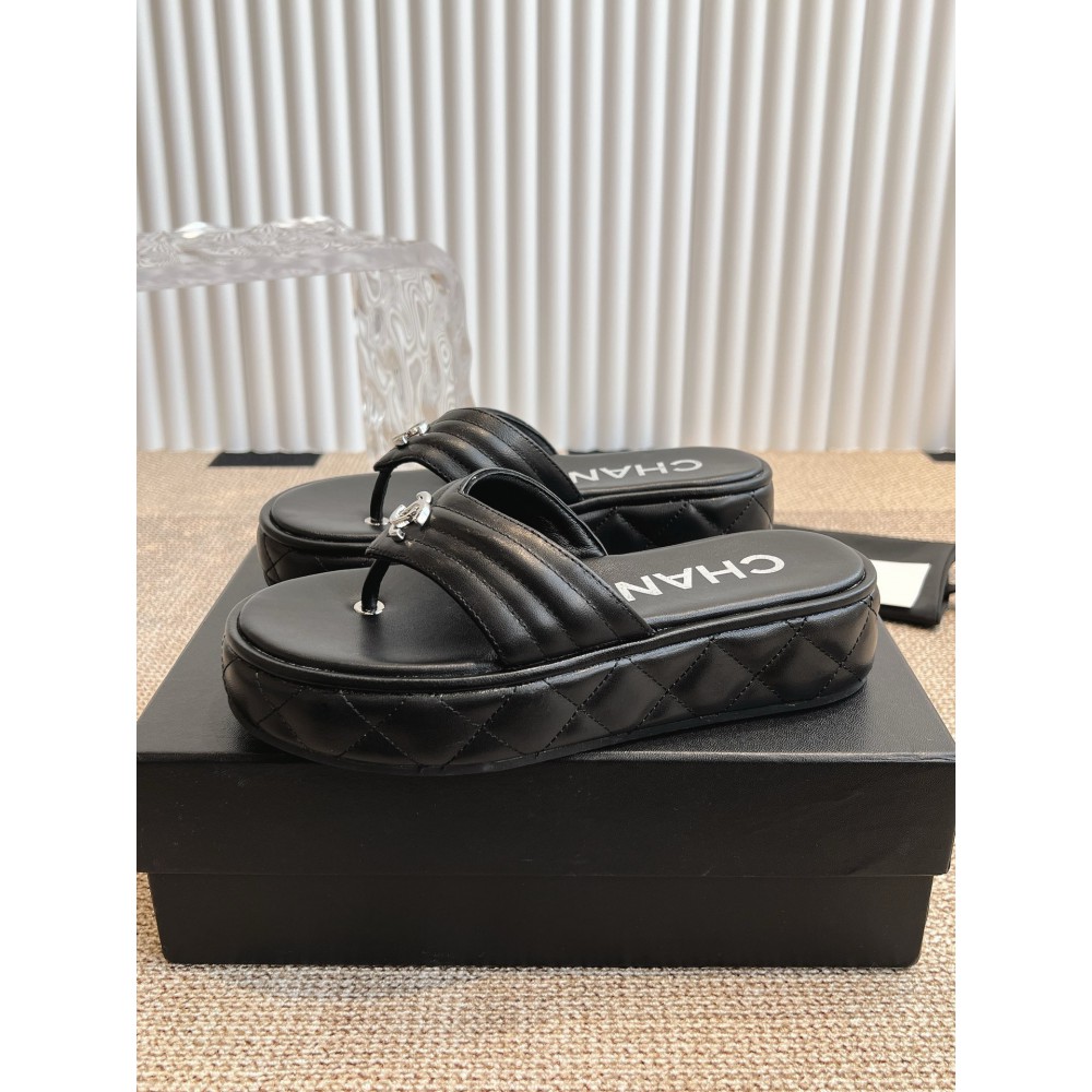 Chanel thong slides leather 35-42 Shoes