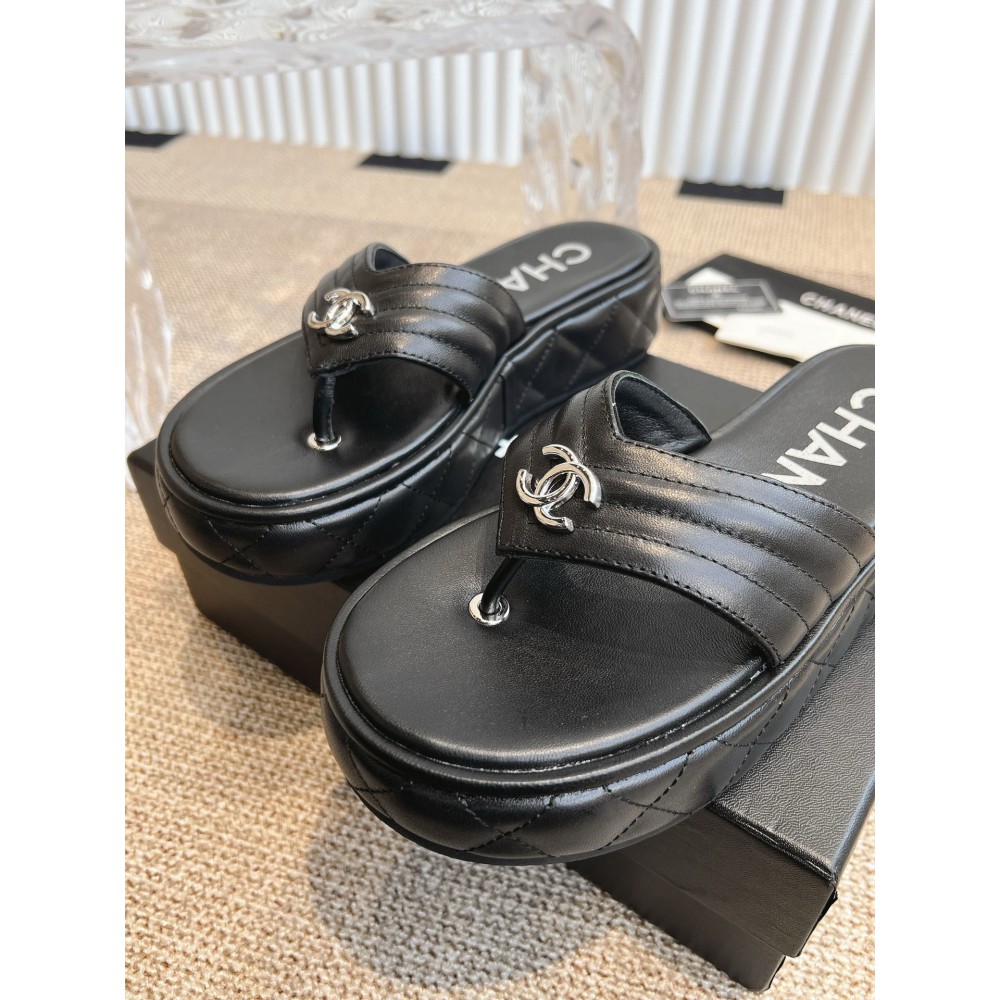 Chanel thong slides leather 35-42 Shoes