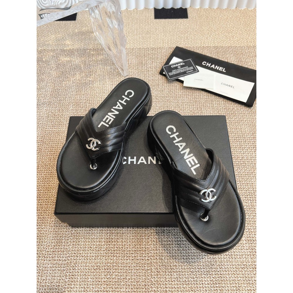 Chanel thong slides leather 35-42 Shoes