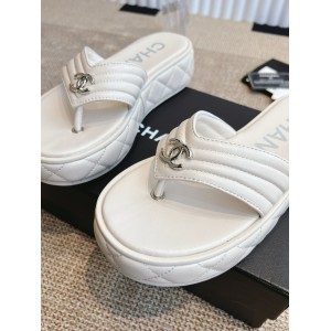 Chanel thong slides leather 35-42 Shoes