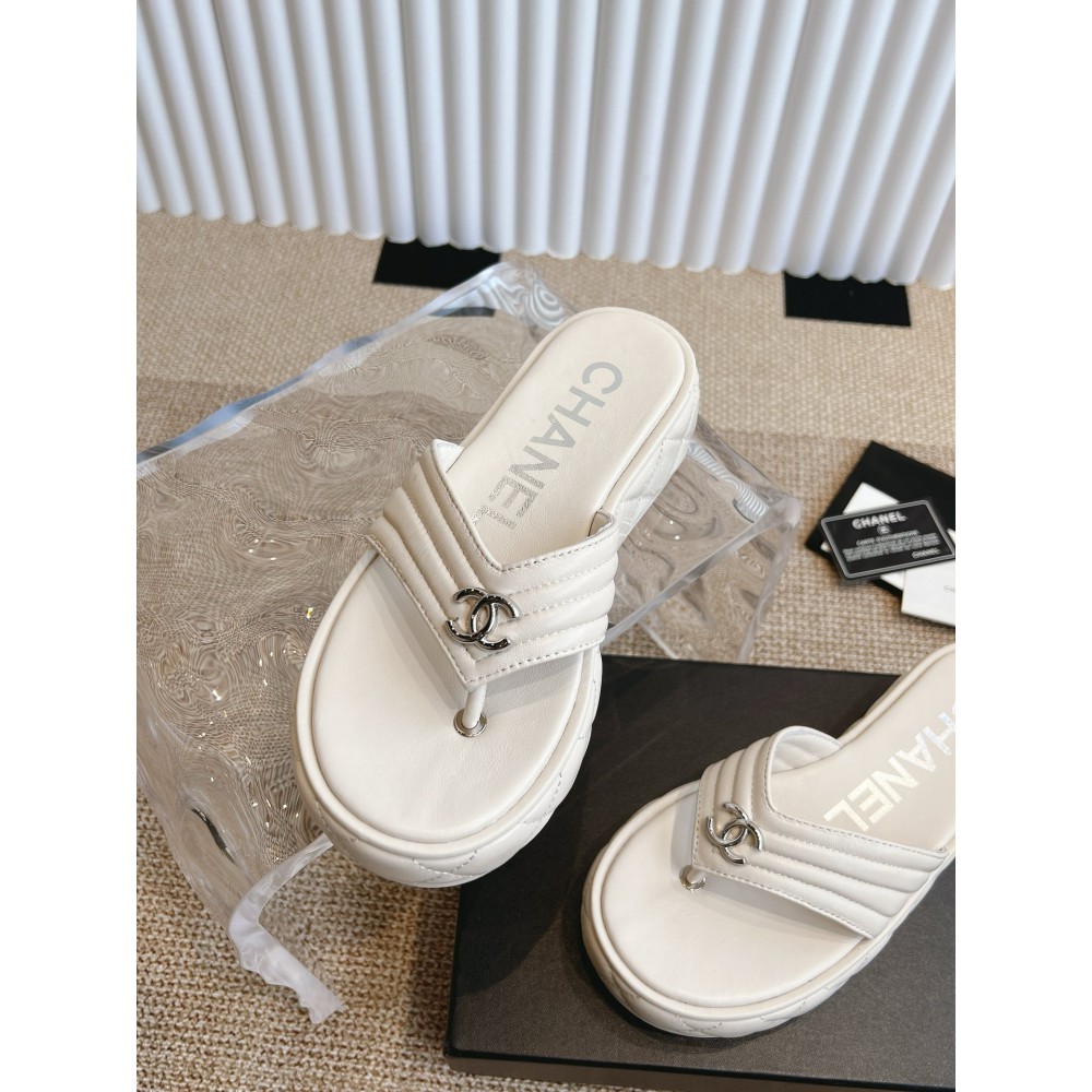 Chanel thong slides leather 35-42 Shoes