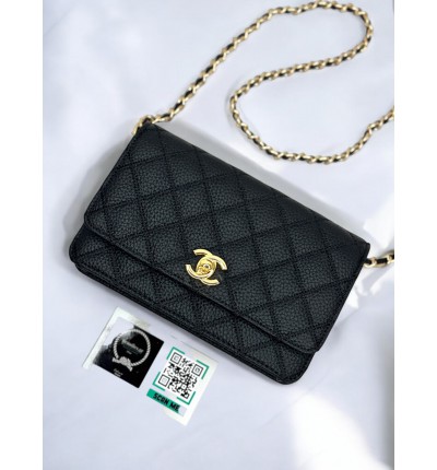 Chanel classic flap bag 19x12x4cm grained leather 100%