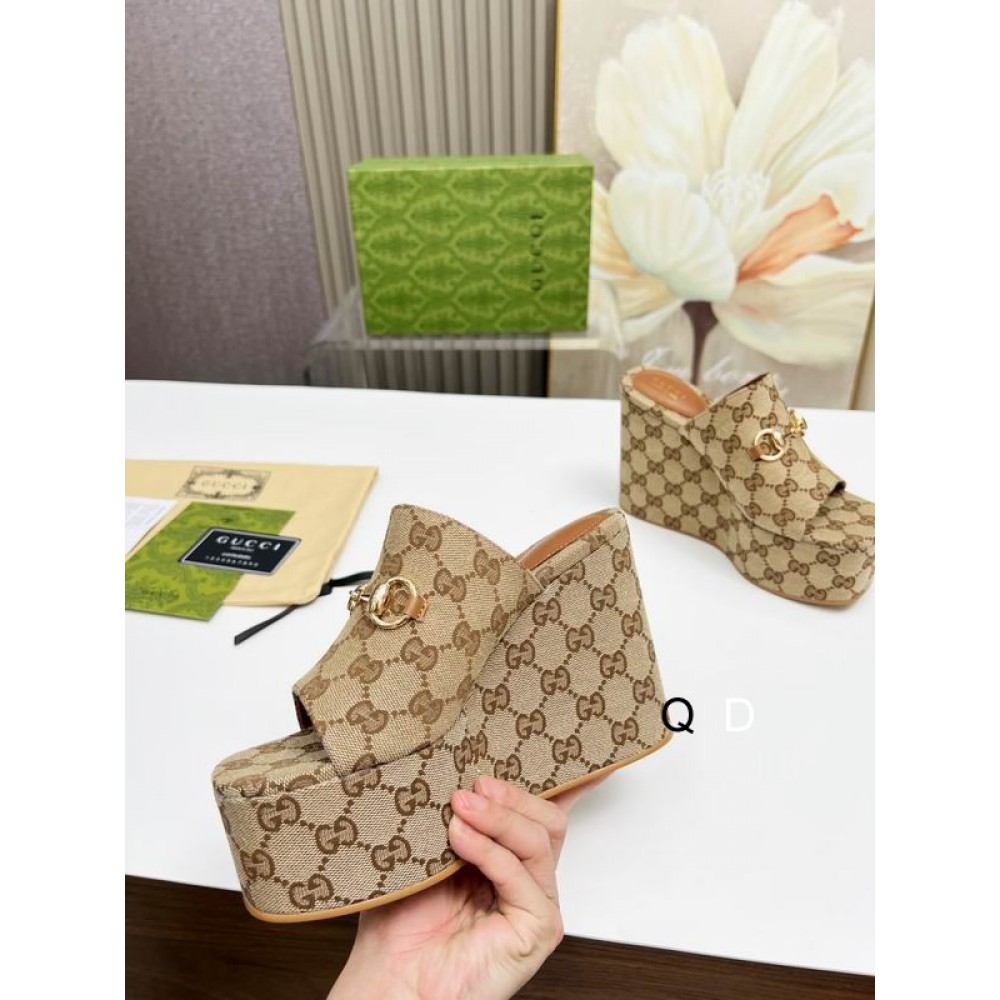 Gucci carmen horsebit wedge platforms 11cm Shoes