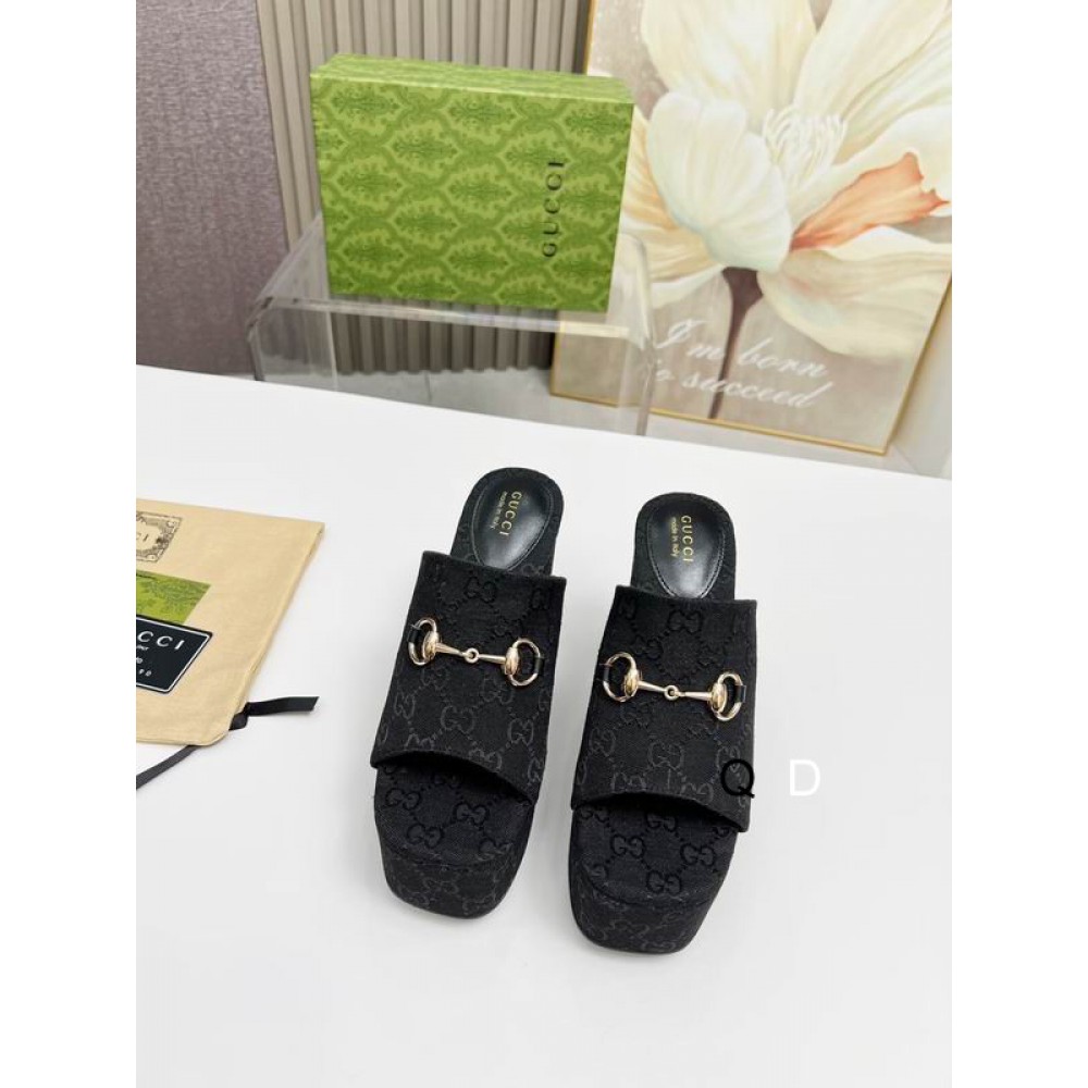 Gucci carmen horsebit wedge platforms 11cm Shoes