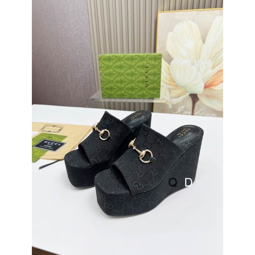 Gucci carmen horsebit wedge platforms 11cm Shoes