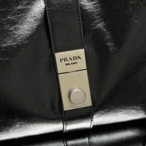 Prada Large leather tote bag 1BG563 42x28x20cm Bags